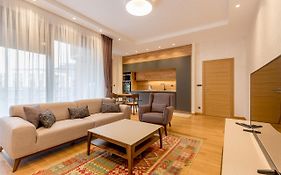 Athos Square Apartments